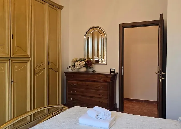 Cappuccini House By Francigenaapartments *